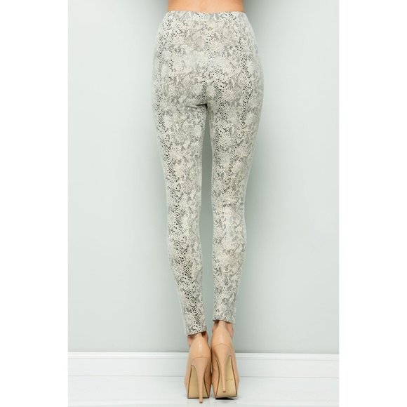 See and Be Seen Snake Skin Leggings, Off White - Picture 4 of 5